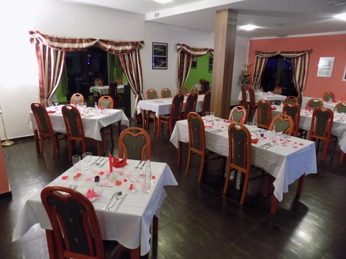 Hotel Golf Bitozeves المظهر الخارجي الصورة